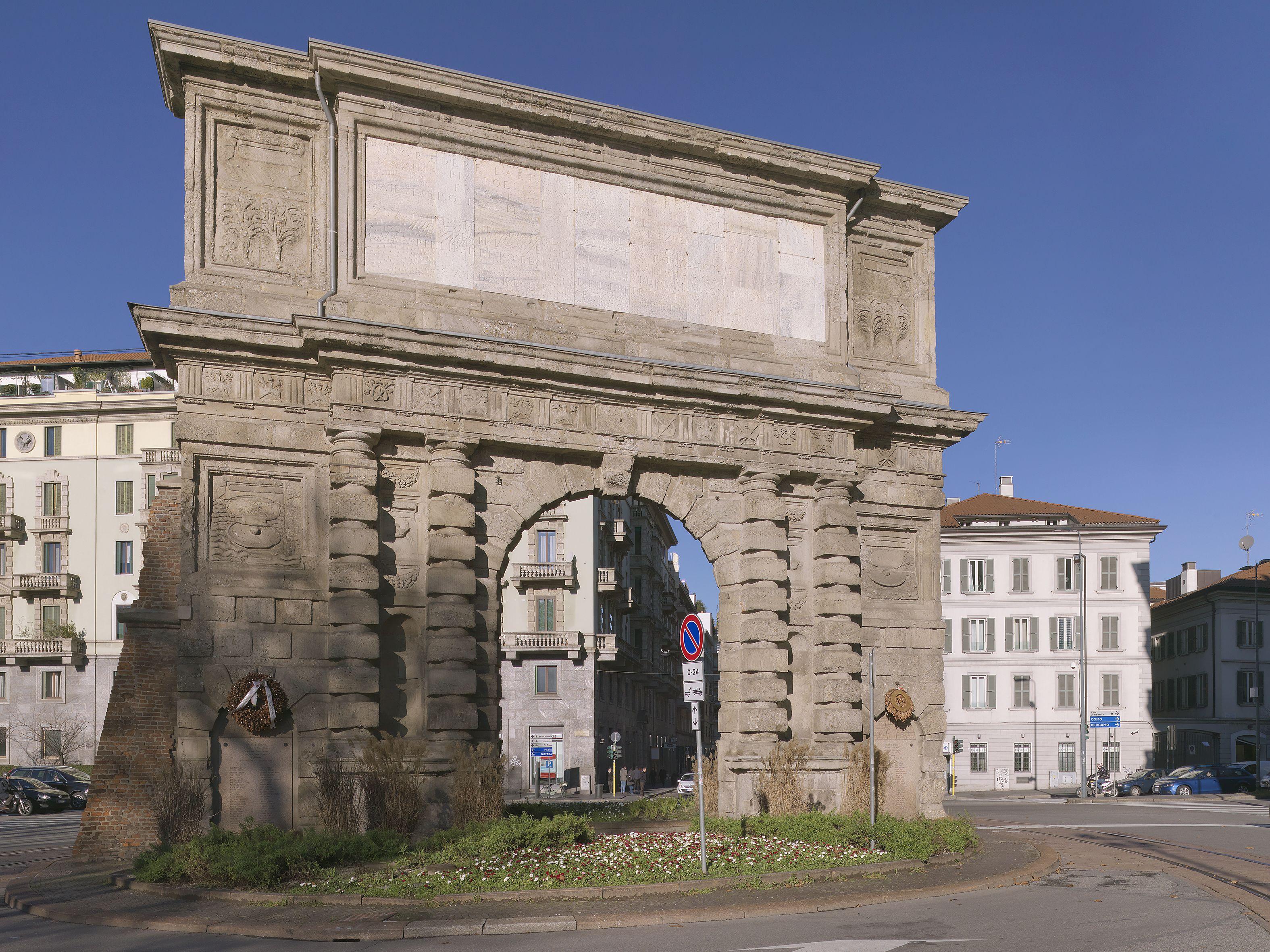 Hotel Arco Romana — Foto 1